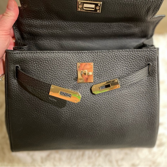 BNWT Leather Top Handle Bag - Picture 10 of 14